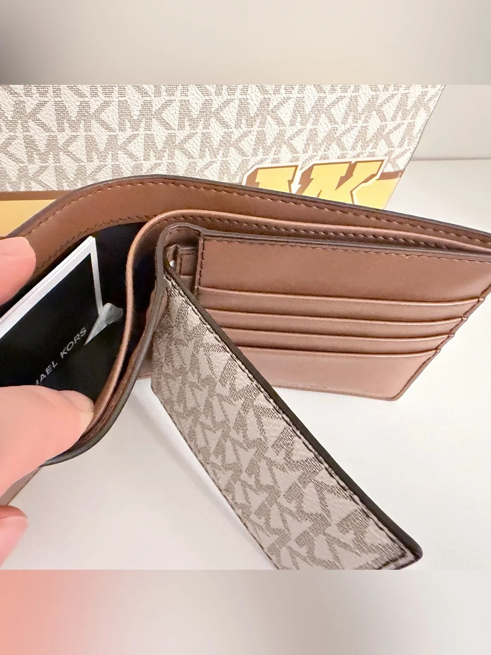Michael Kors White and Yellow MK Logo Men’s Crossbody and Wallet Set